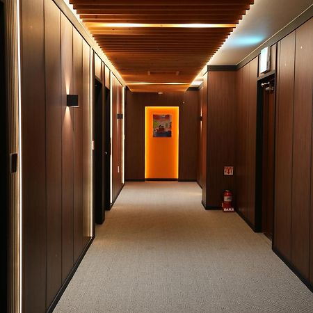 Hotel Icc Daejeon Esterno foto